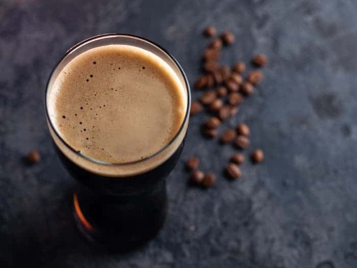 Cerveja com café: a união de dois universos artesanais Café na cerveja